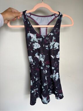 Lululemon Women’s Black Abstract Print Racerback Tank Top